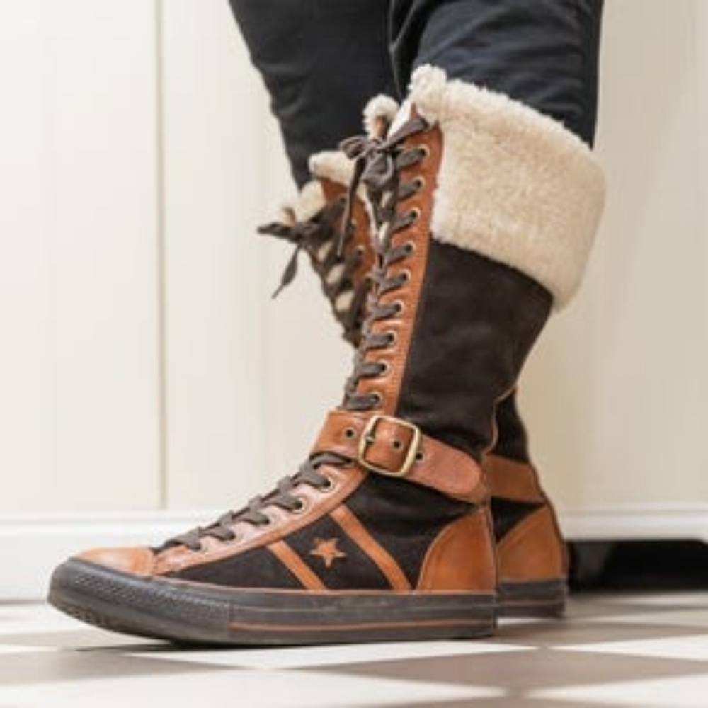 Rare Vintage Y2K Tall Sherpa Converse Sneaker Boots 7.5 EUC